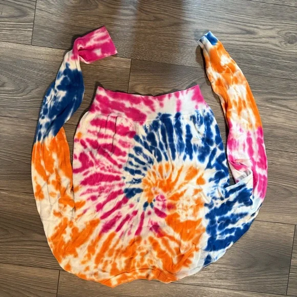 Spiritual Gangster Tie-Dye Grateful Sweater - Orange, Blue, Pink - Picture 4 of 6